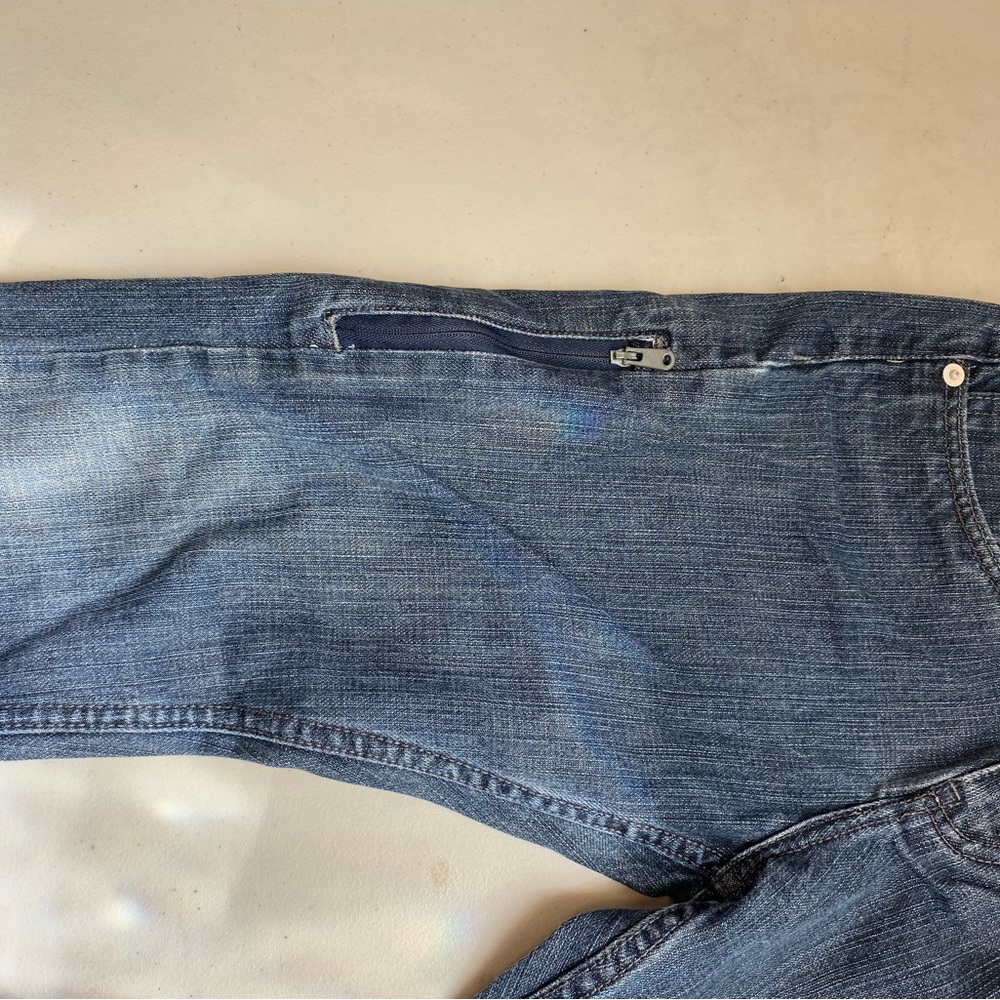 Levi’s - Picture 5 of 5
